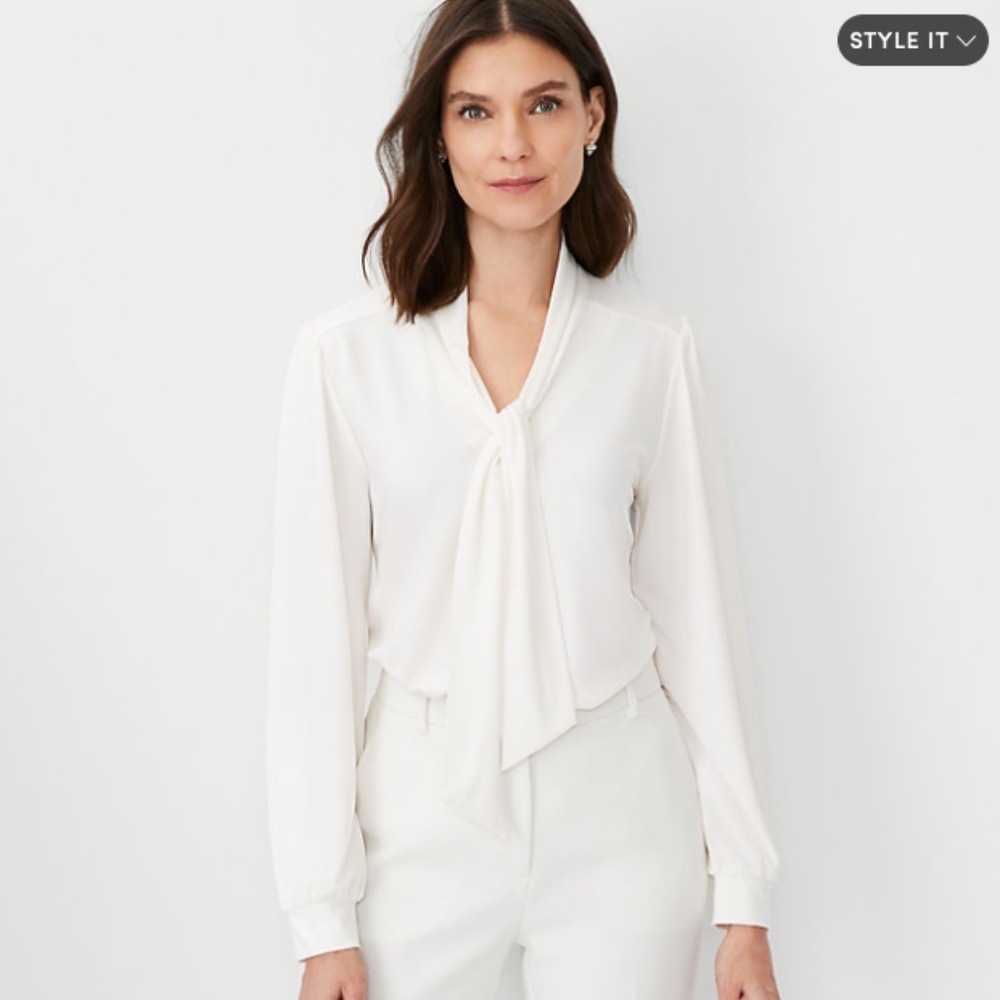 NWT - Ann Taylor - LS Tie Neck Top - Winter White - XL P